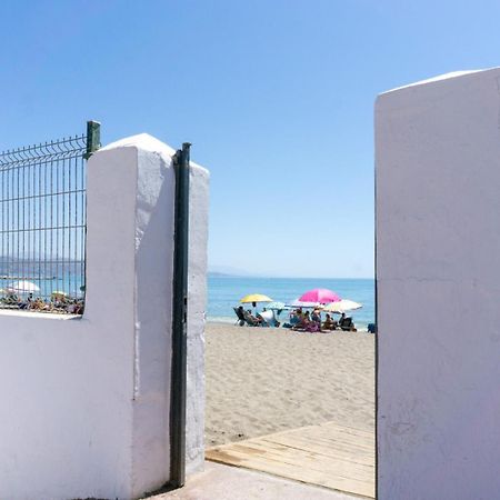Acogedora Casa Junto Al Mar ,Cerca Del Centro Urbano Apartment Malaga Luaran gambar